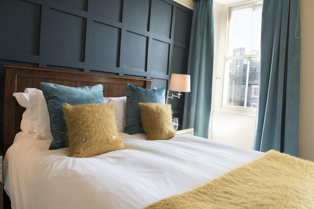The Priory Bed & Breakfast Middleham Bagian luar foto