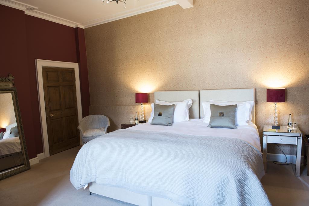 The Priory Bed & Breakfast Middleham Bagian luar foto