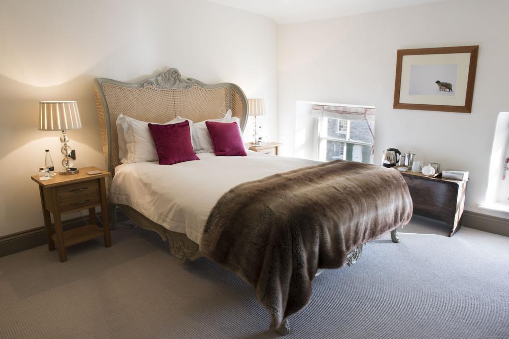The Priory Bed & Breakfast Middleham Bagian luar foto